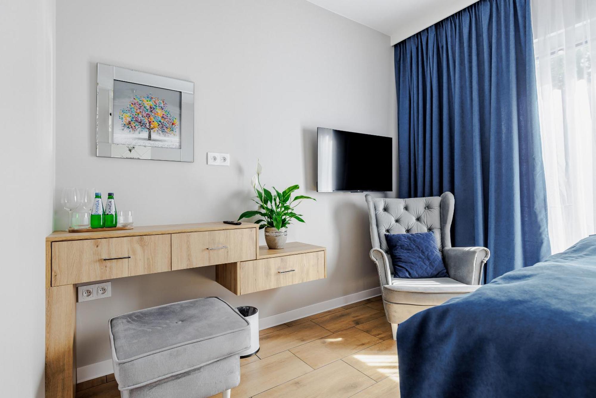 Cisza I Spokoj Aparthotel Raszyn Buitenkant foto